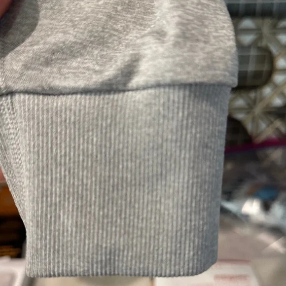 Vuori Halo Crew. S, light Heather gray - Picture 3 of 10